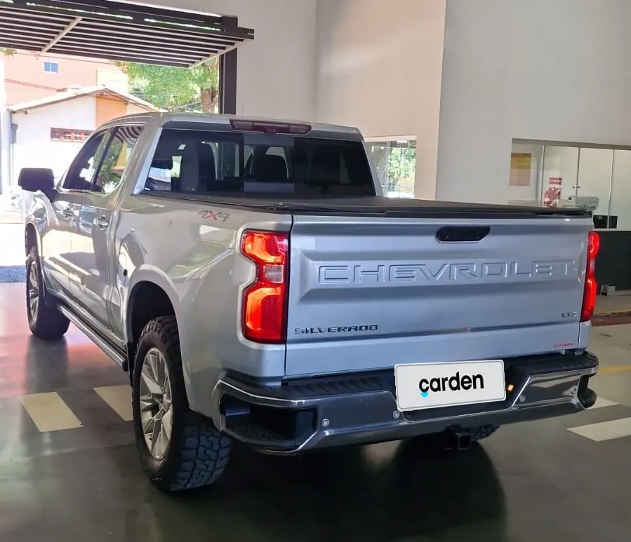 CHEVROLET SILVERADO 2021, imagen 5