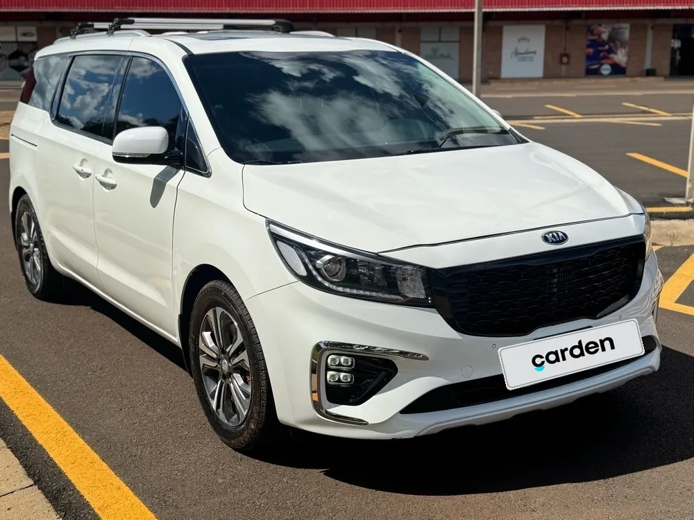 KIA CARNIVAL 2020