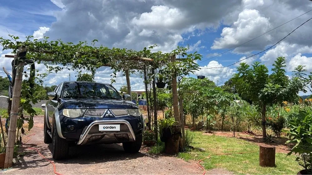 MITSUBISHI L200 2012