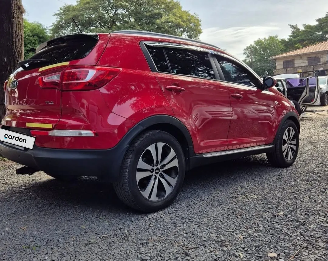 BRILLIANCE V3 2019, imagen 6