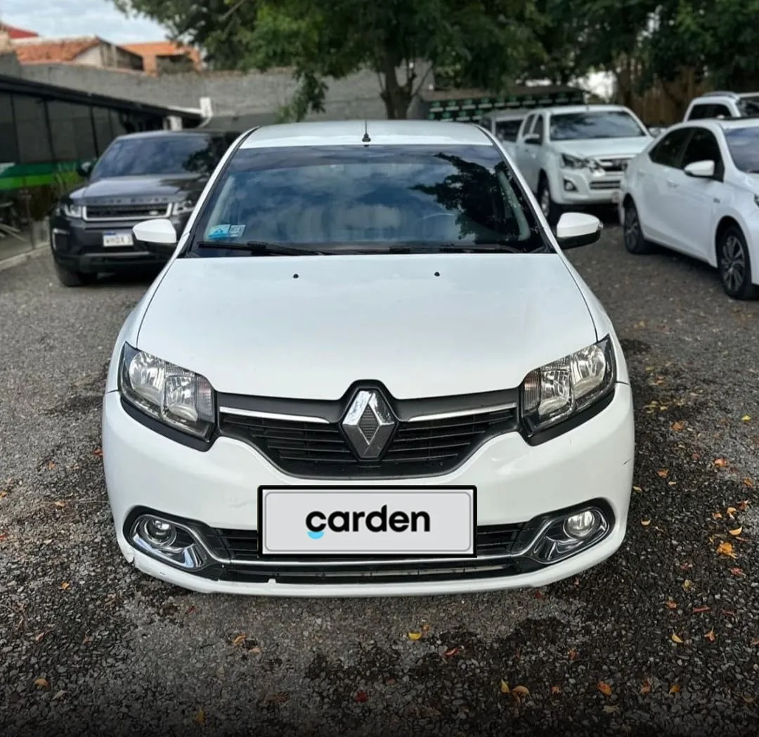 RENAULT LOGAN 2015