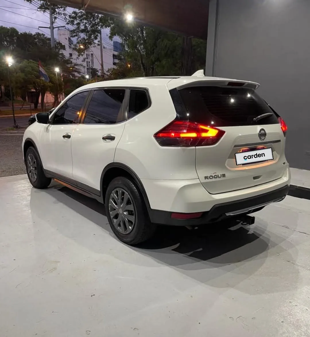 NISSAN XTRAIL 2017, imagen 2