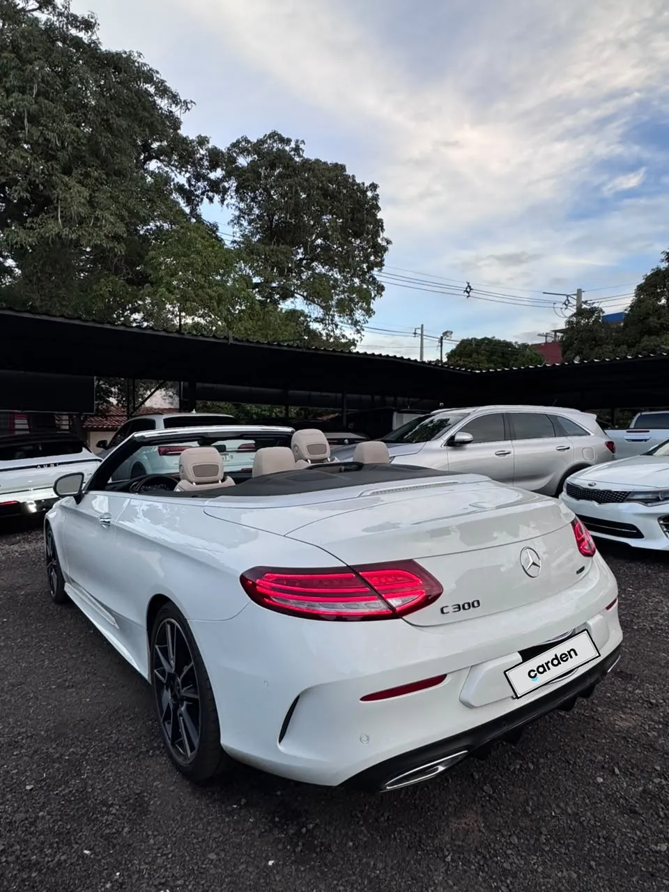 MERCEDES BENZ C300 2022, imagen 3
