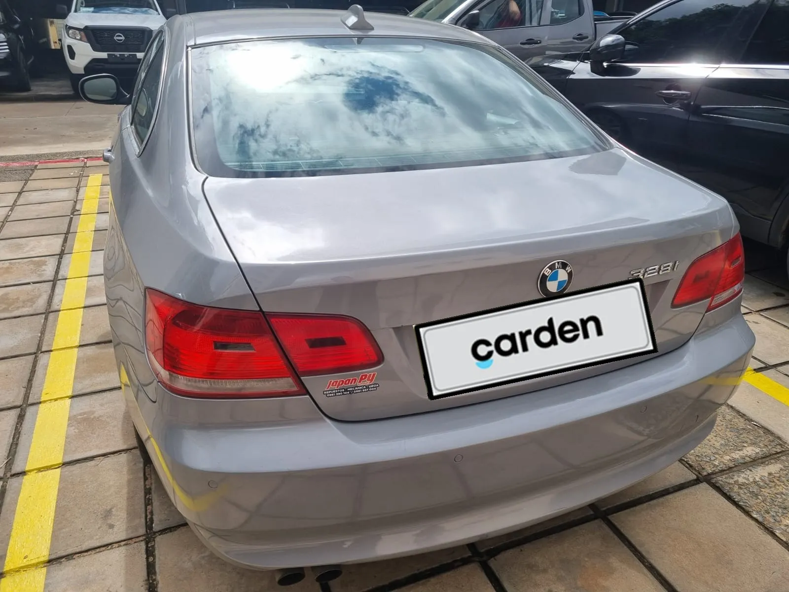 BMW 328i 2010