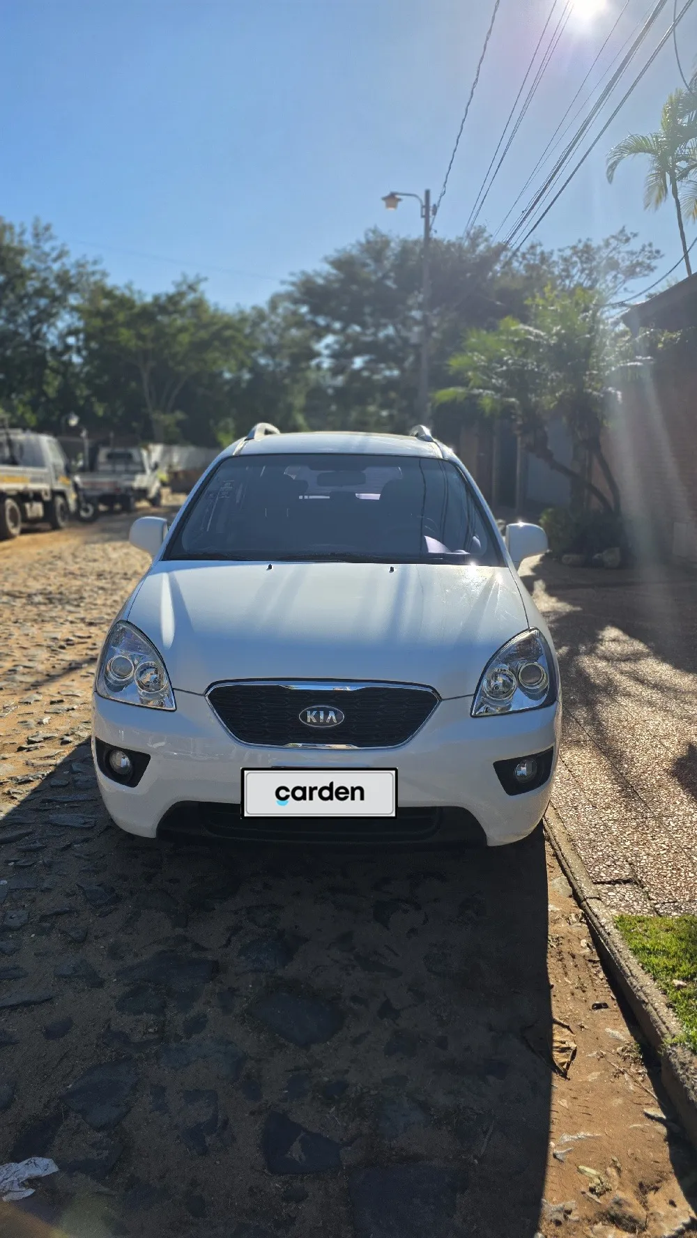 KIA CARENS 2012