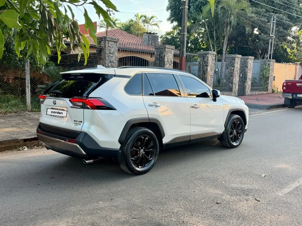TOYOTA RAV4 2023, imagen 4