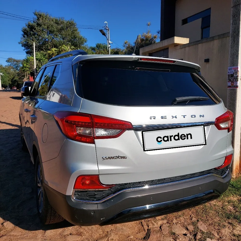 SSANGYONG REXTON 2019, imagen 8