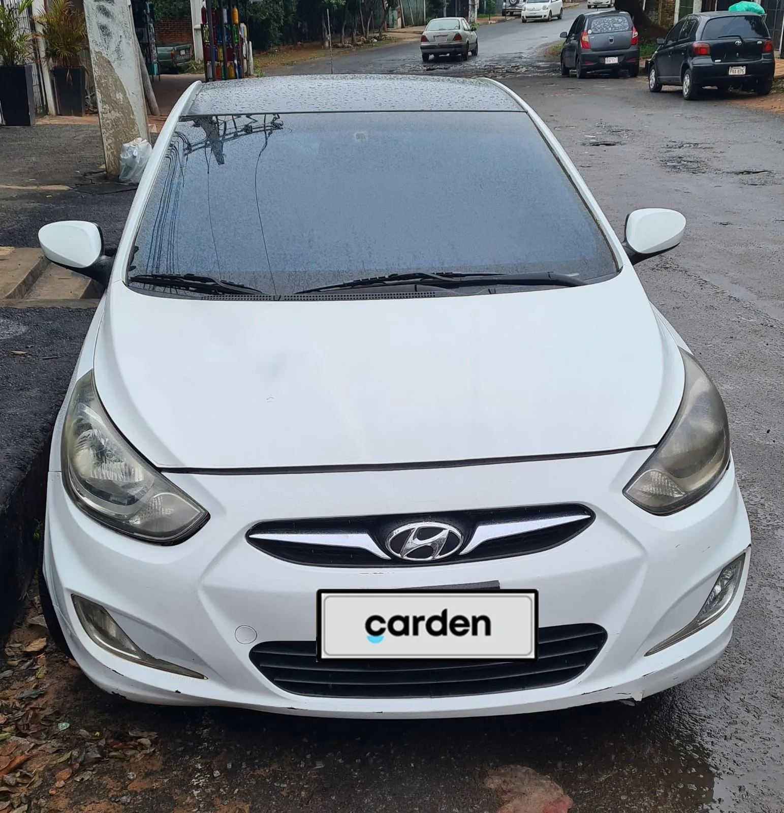 HYUNDAI ACCENT 2011