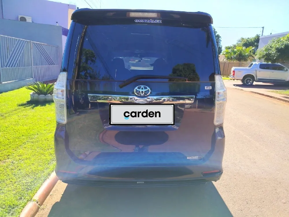 TOYOTA NOAH 2009, imagen 2