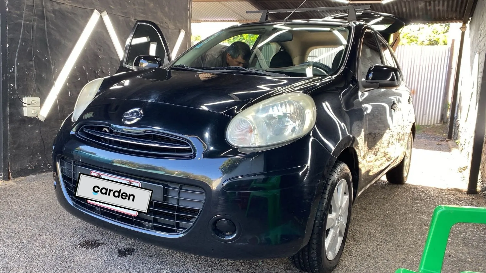 NISSAN MARCH 2011