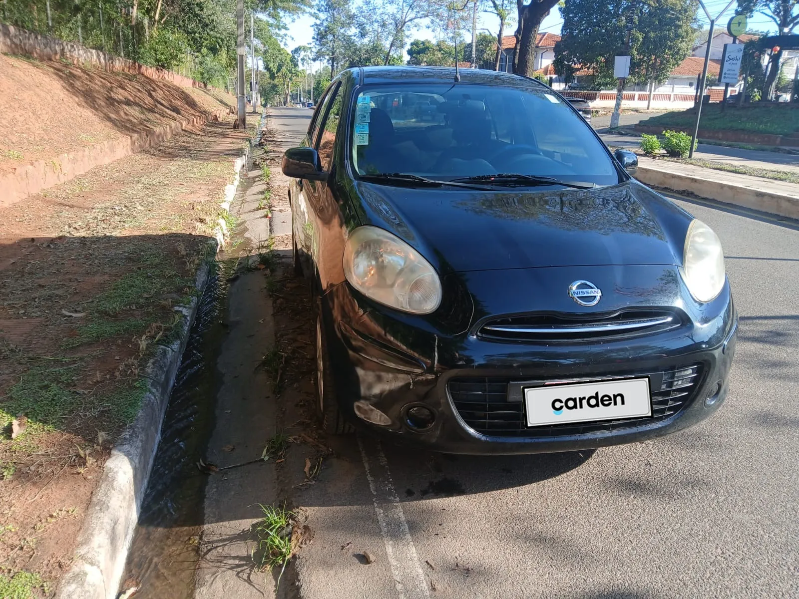 NISSAN MARCH 2011, imagen 5