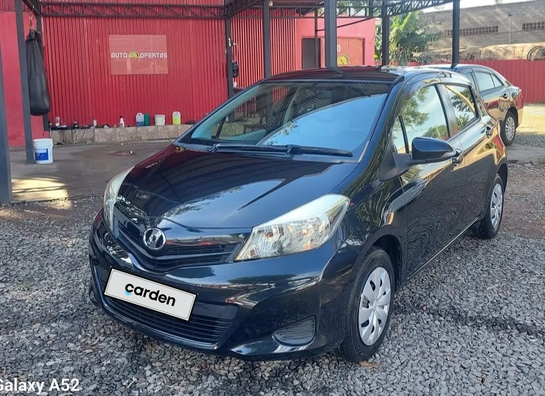 TOYOTA NEW VITZ 2012