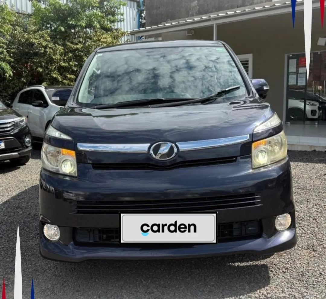 TOYOTA VOXY 2008