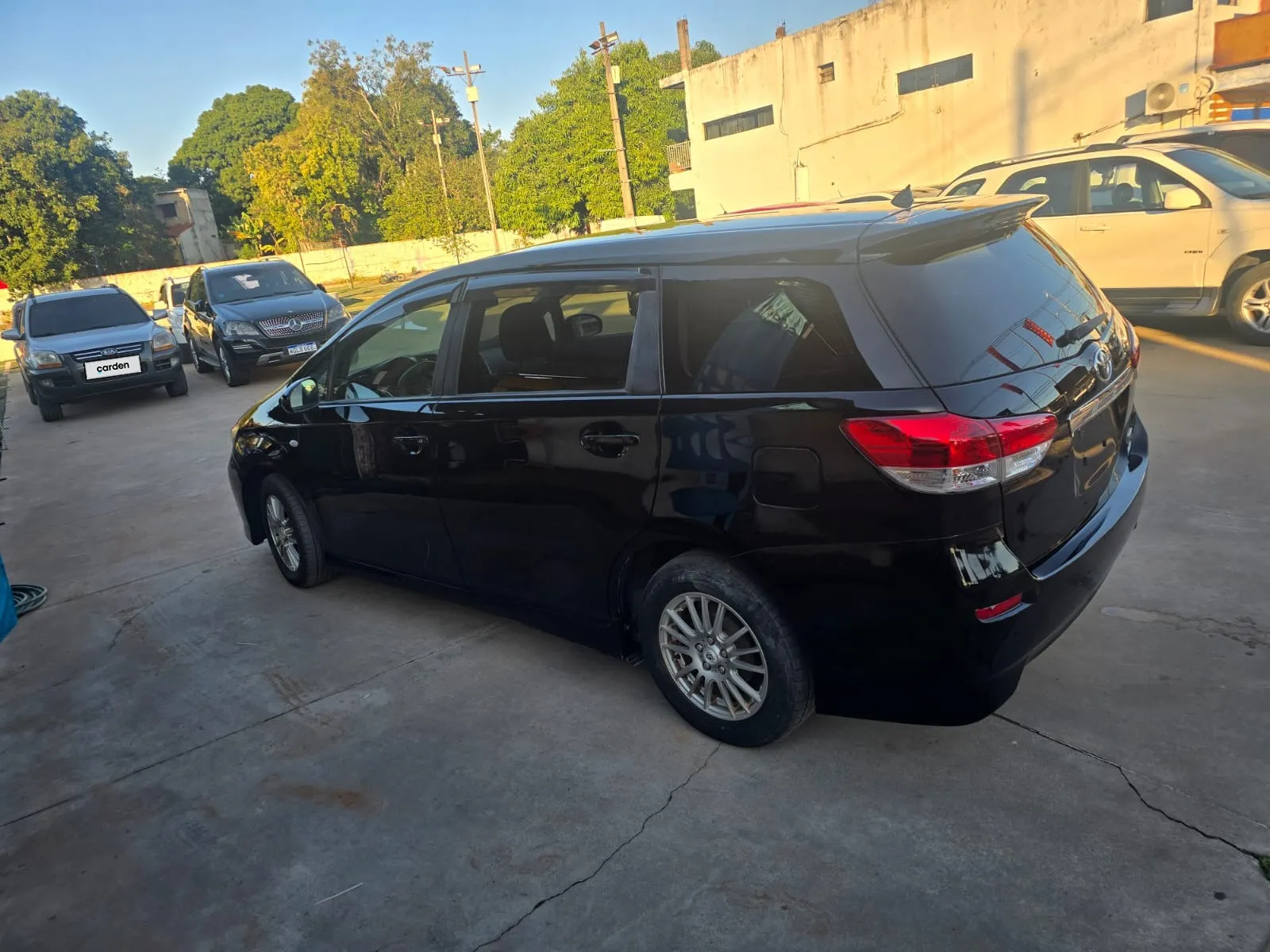 TOYOTA SIENTA 2011, imagen 4
