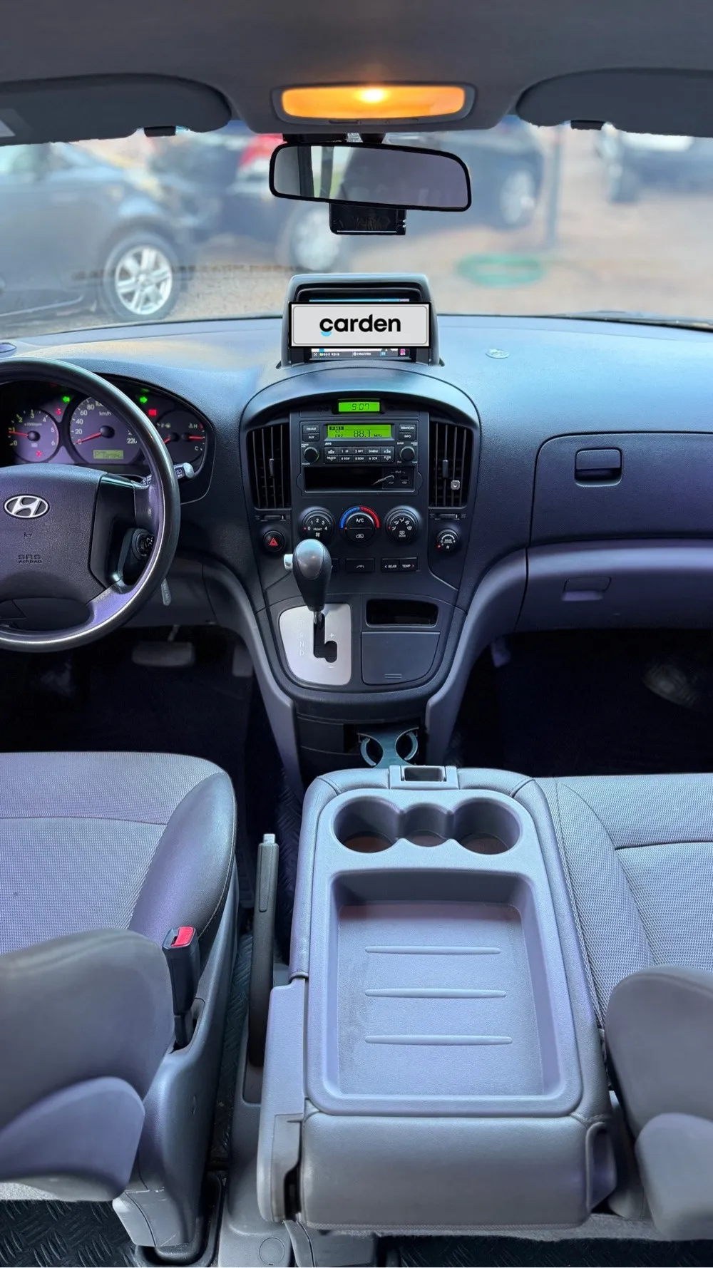 HYUNDAI H1 STAREX 2011, imagen 2