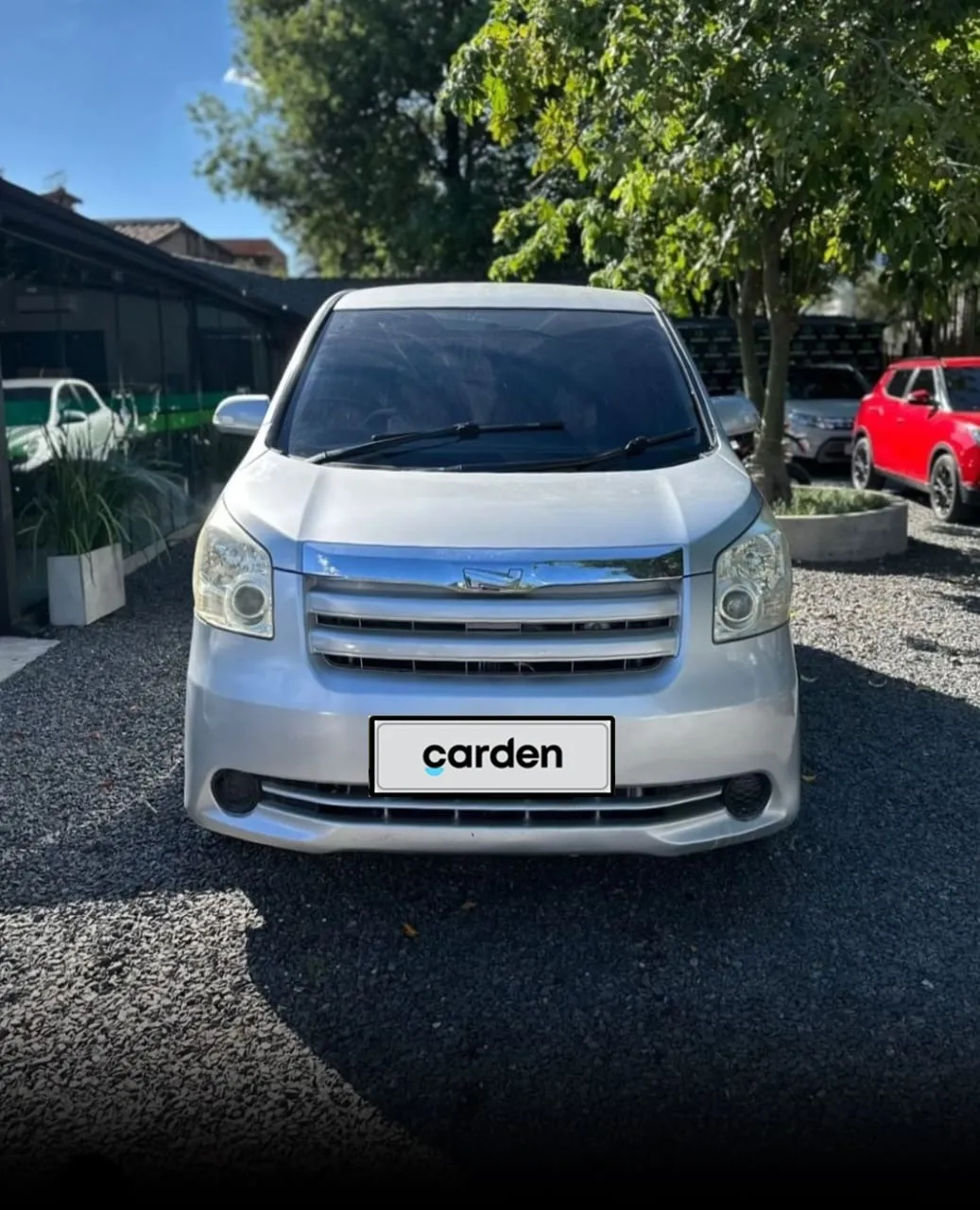 TOYOTA NOAH 2007