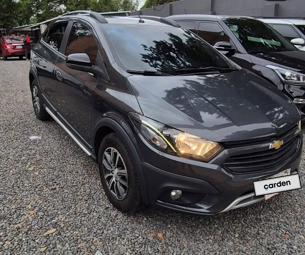 CHEVROLET ONIX ACTIV 2017