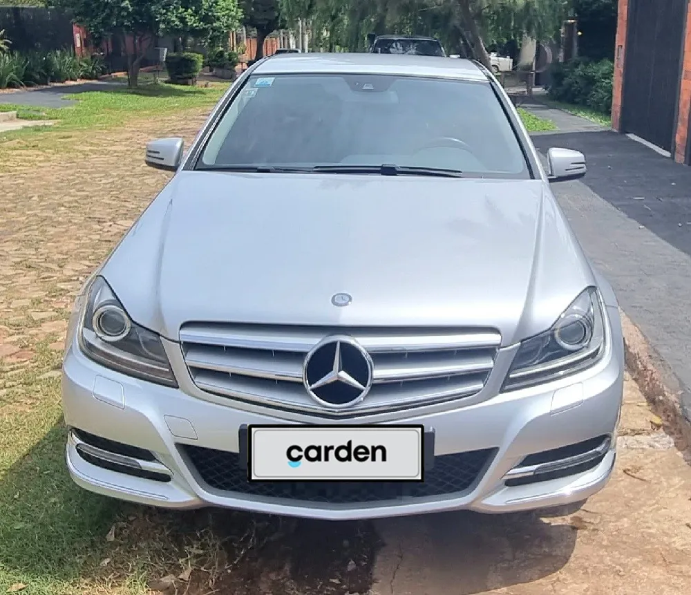 MERCEDES BENZ C200 2013