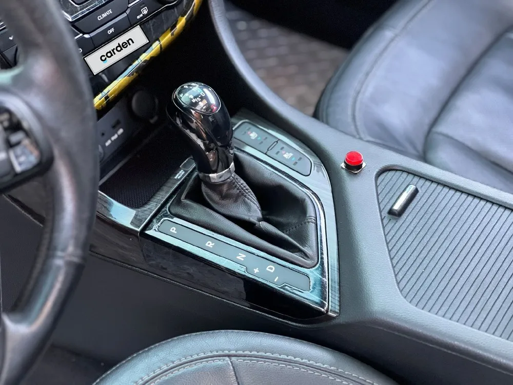 KIA K5 2011, imagen 6
