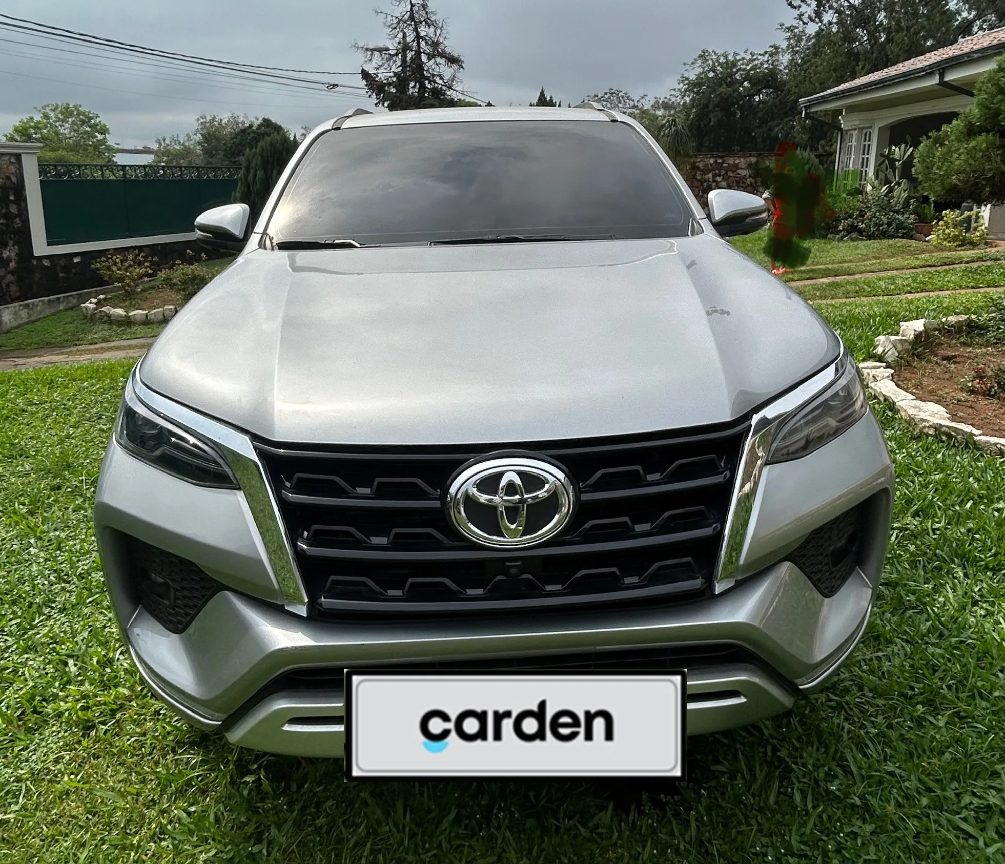 TOYOTA FORTUNER 2022