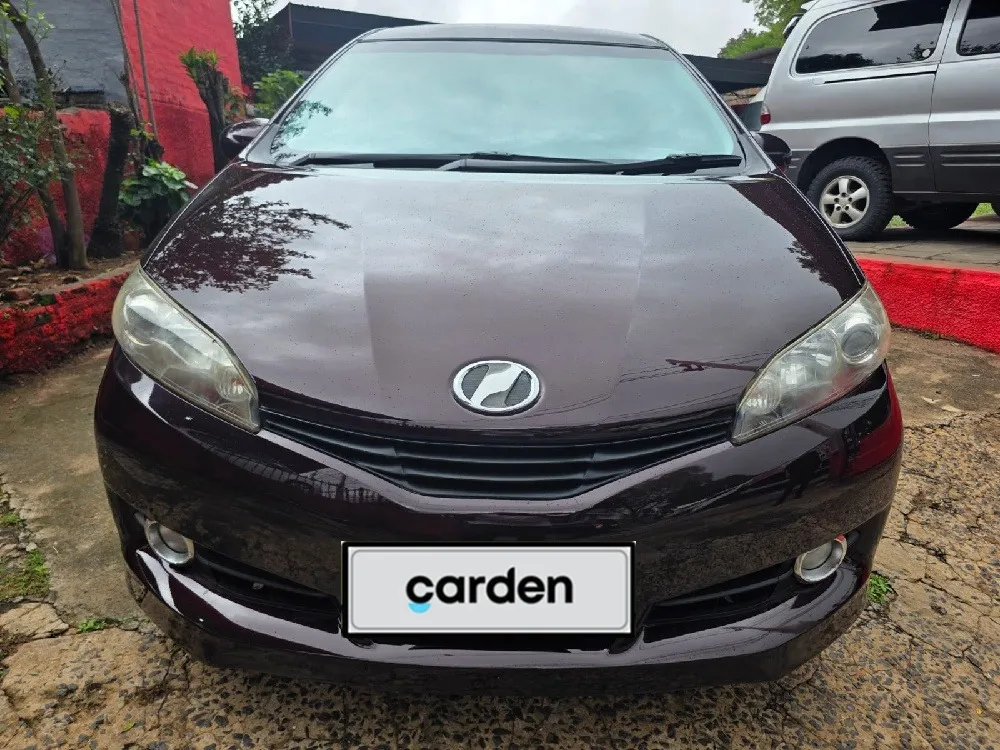 TOYOTA WISH 2012