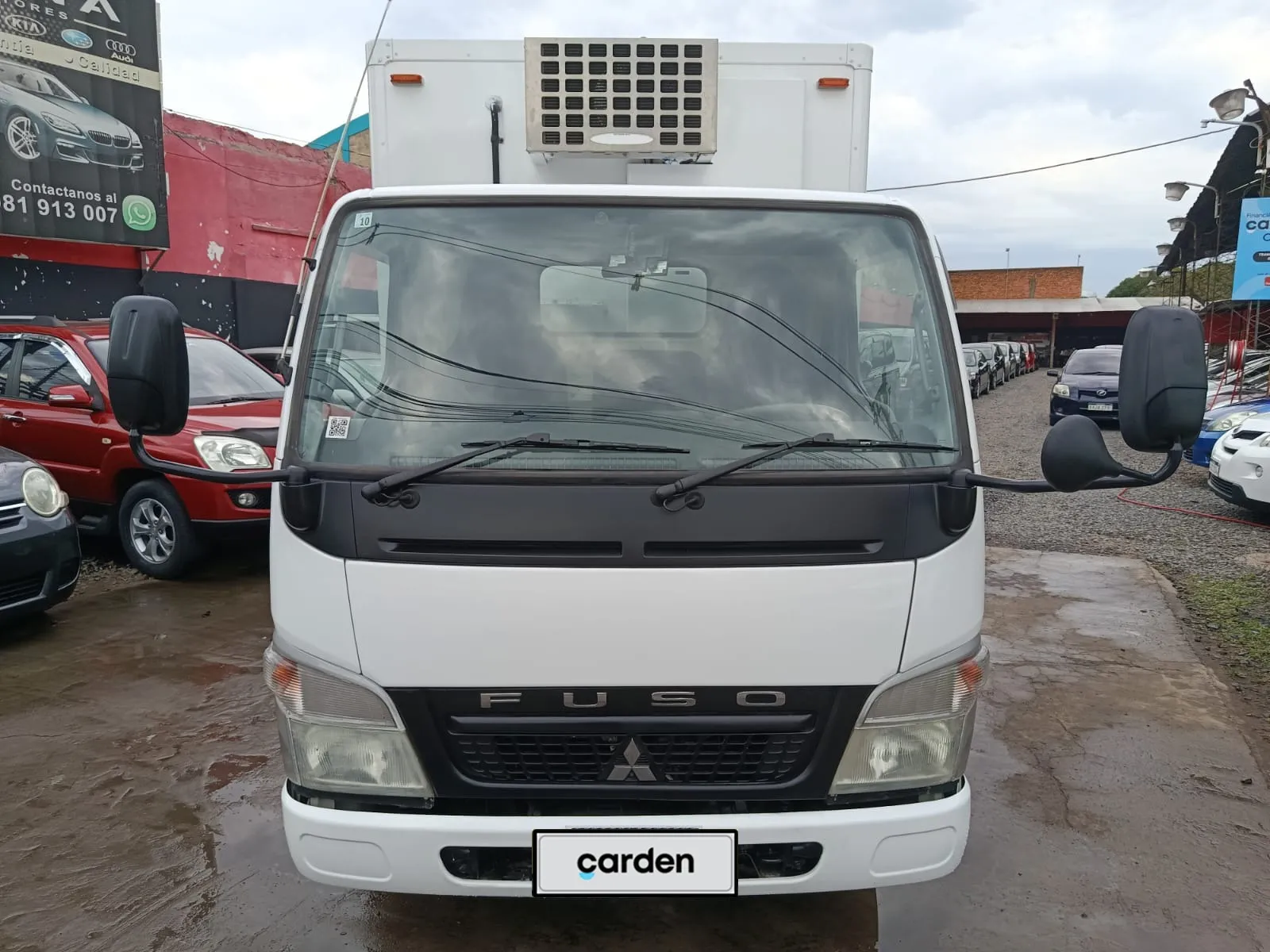 MITSUBISHI FUSO 2009