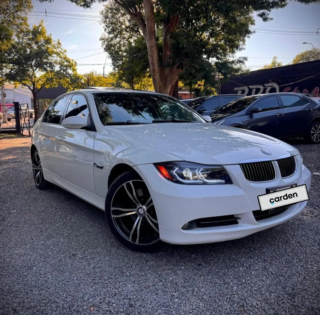 BMW 330 2006