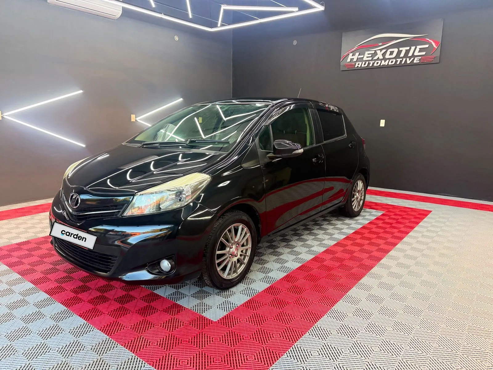 TOYOTA NEW VITZ 2012, imagen 7