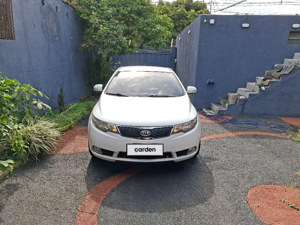 KIA CERATO 2012