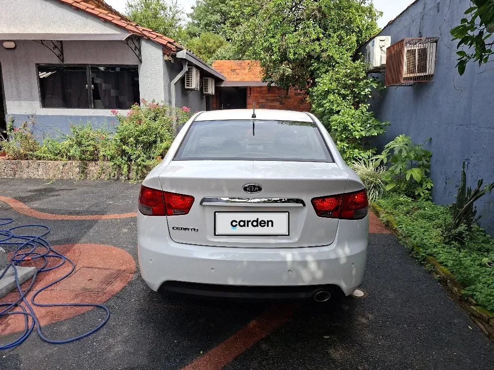KIA CERATO 2012, imagen 4