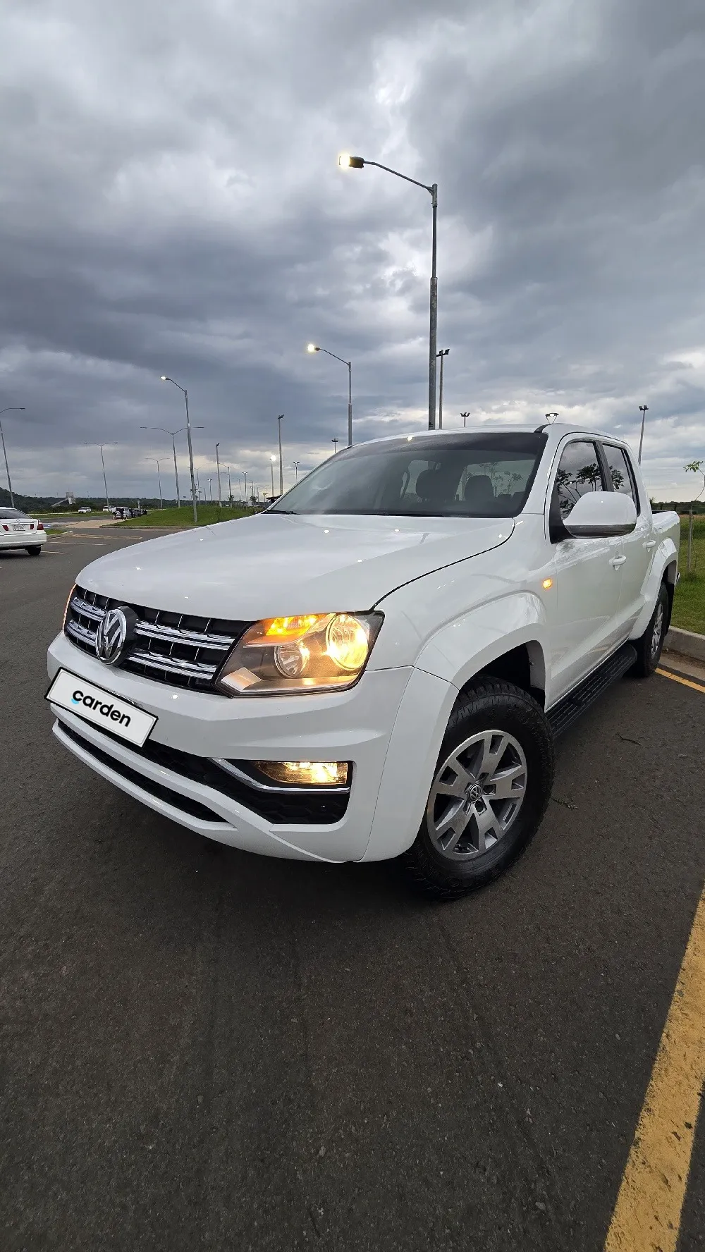 VOLKSWAGEN AMAROK 2021