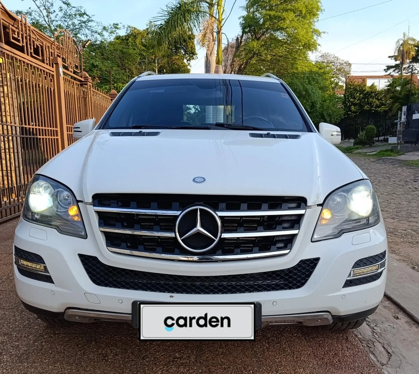 MERCEDES BENZ ML300 2011