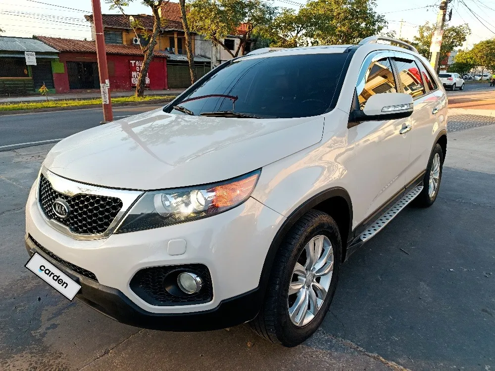 KIA SORENTO 2010