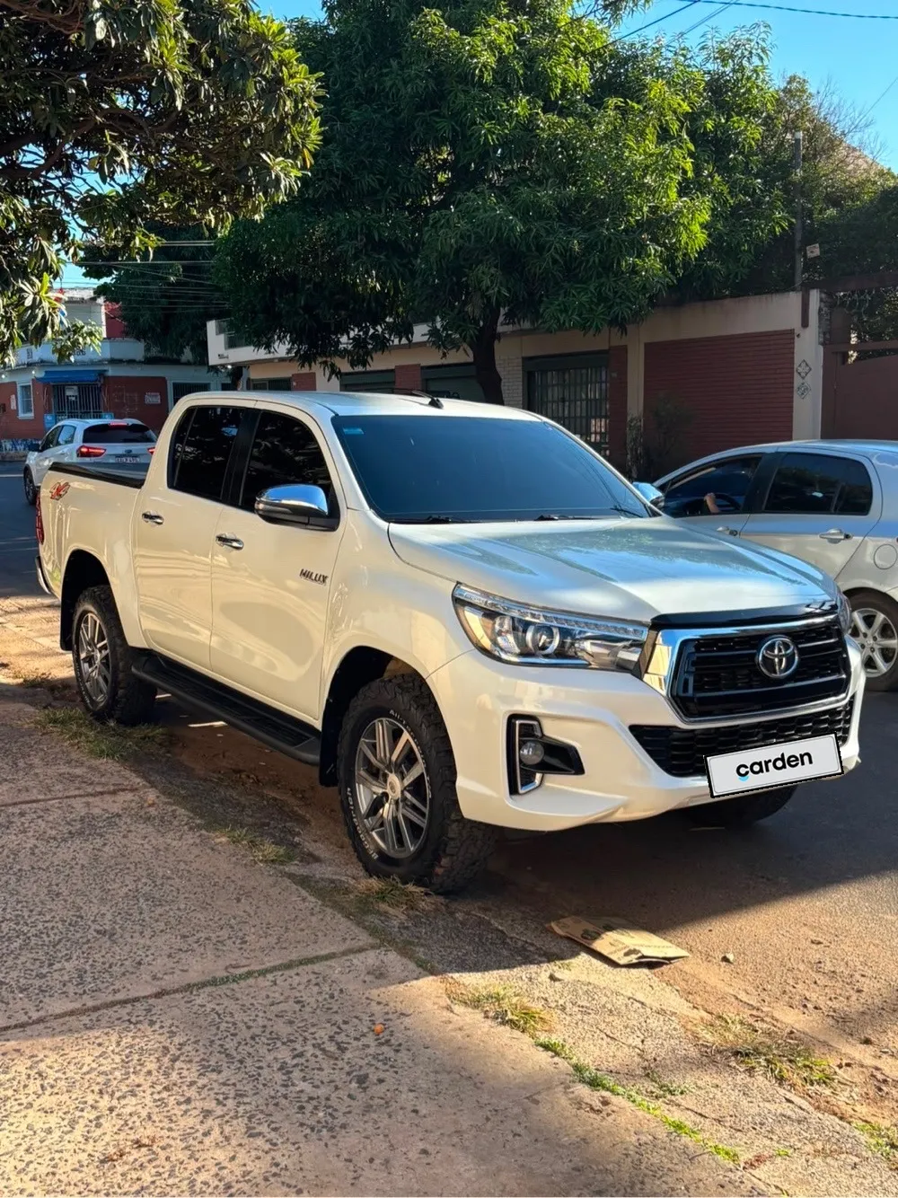 TOYOTA HILUX 2019