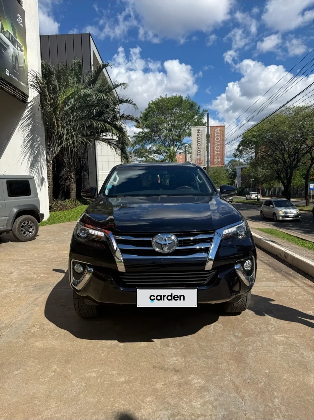 TOYOTA FORTUNER 2018