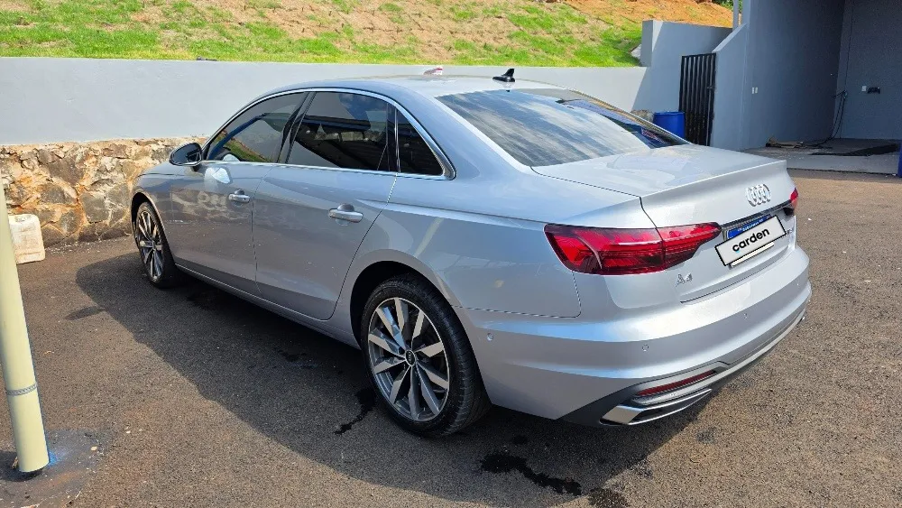 AUDI A4 2021, imagen 3