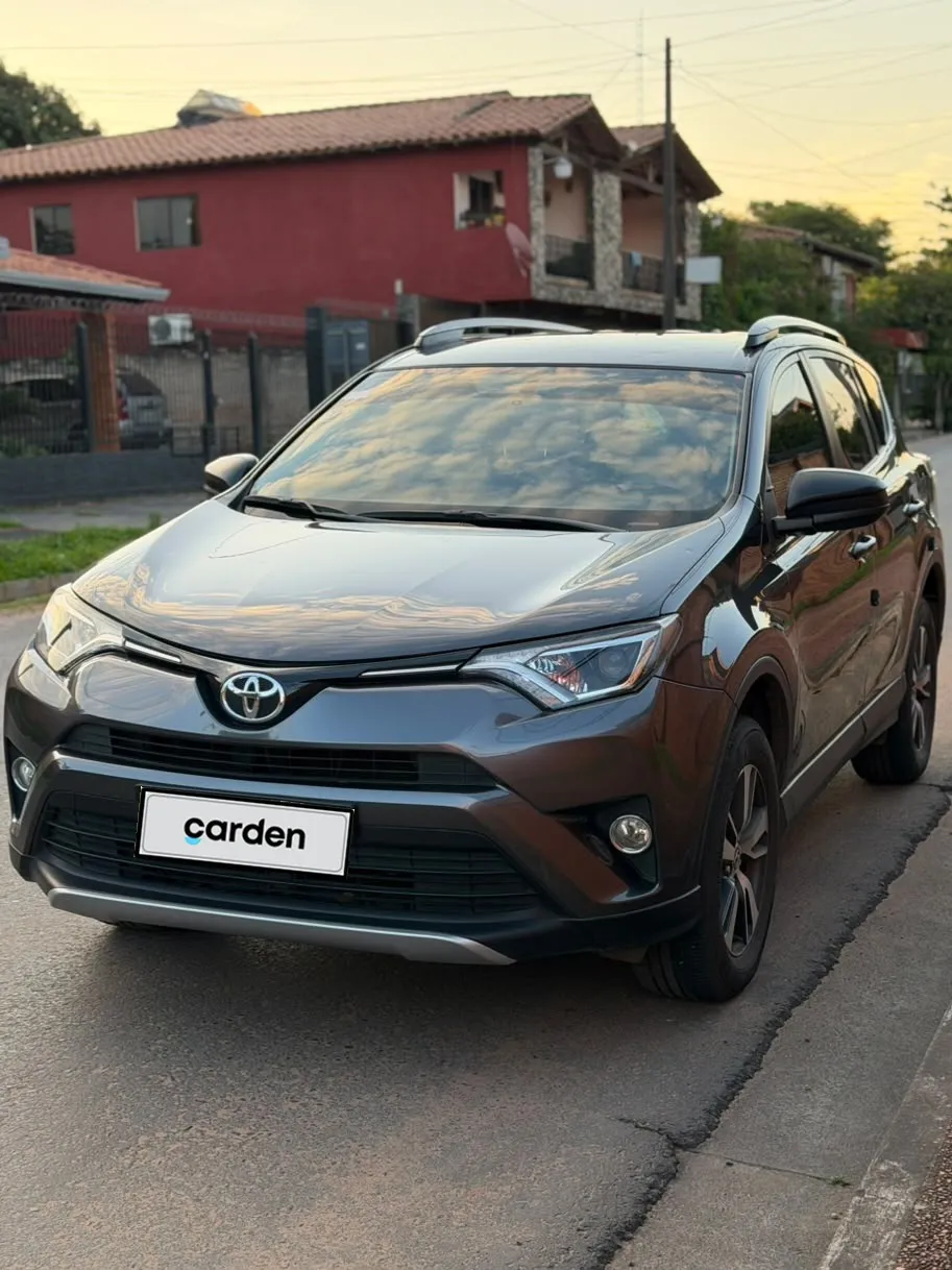 TOYOTA RAV4 2018
