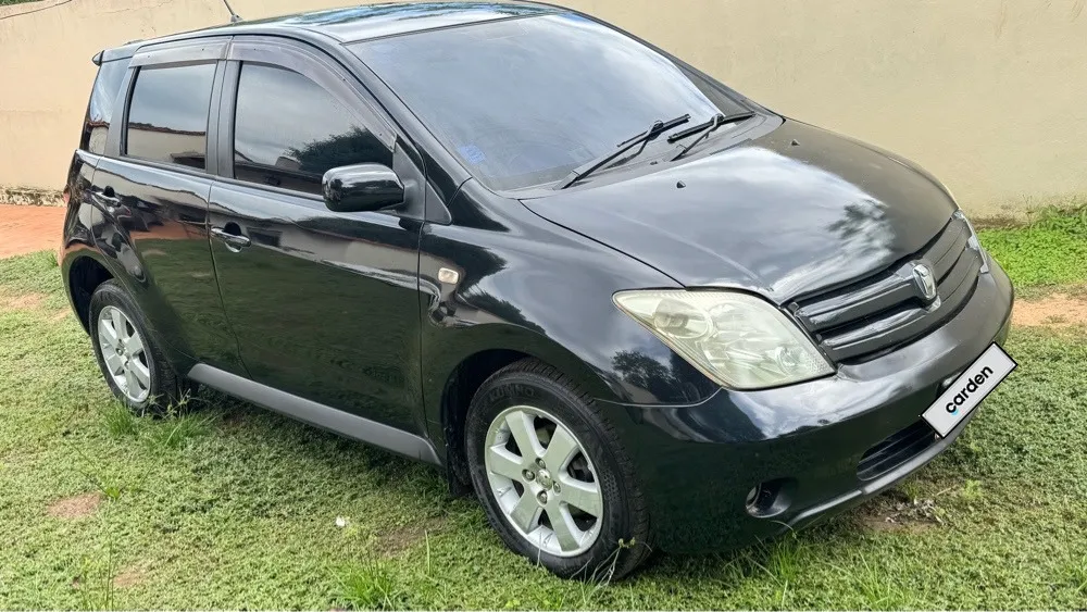 TOYOTA IST 2006