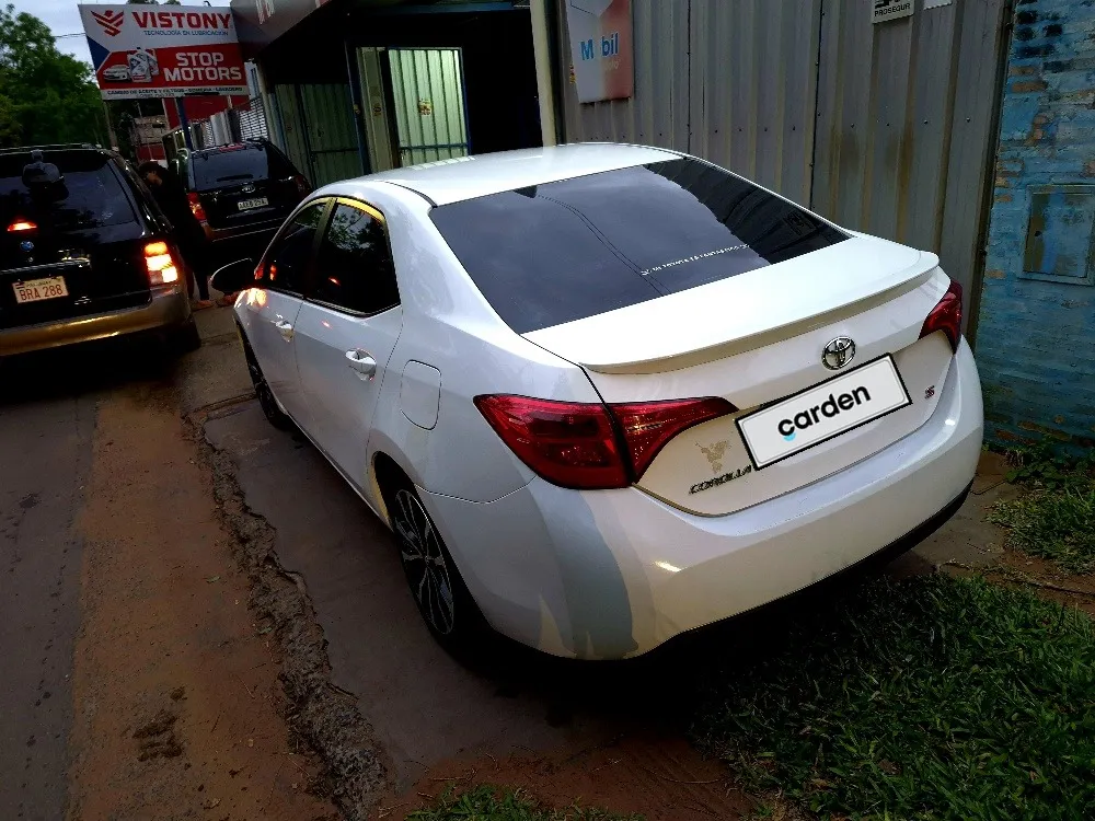 TOYOTA COROLLA 2017, imagen 3