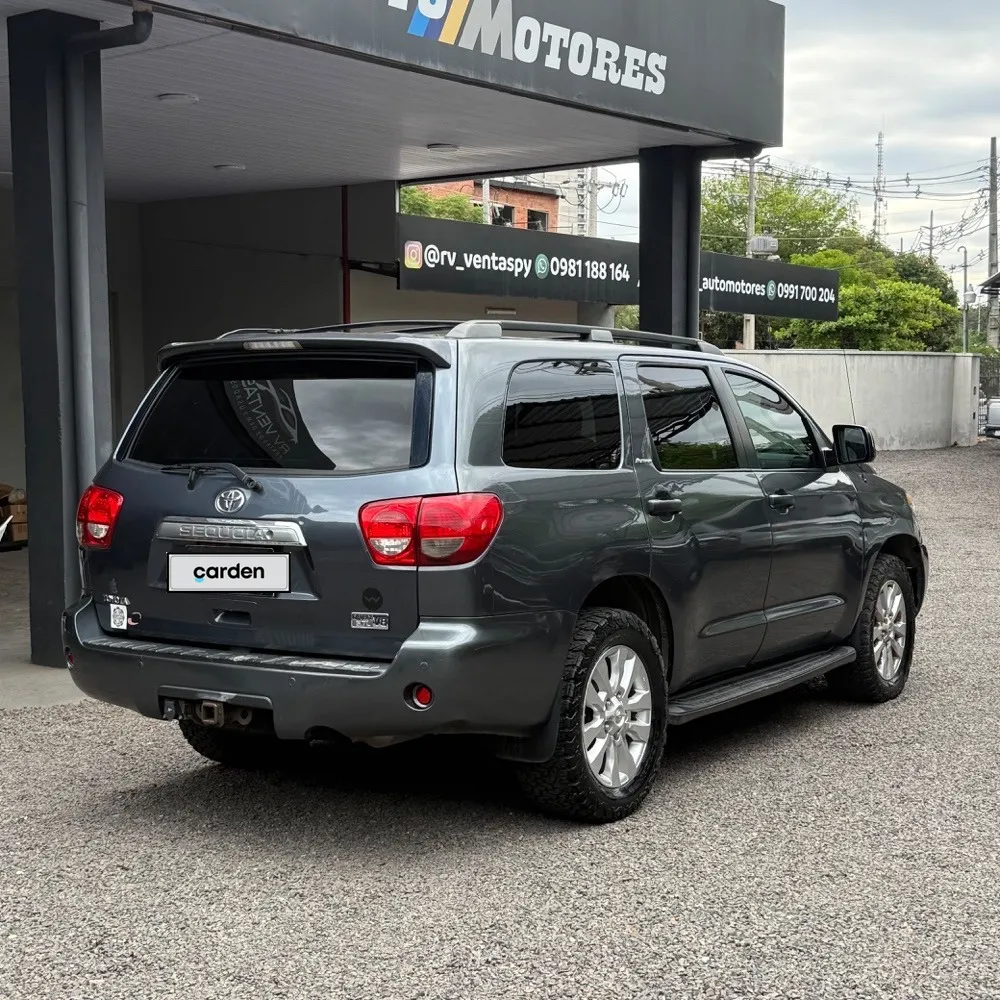 TOYOTA SEQUOIA 2010, imagen 4