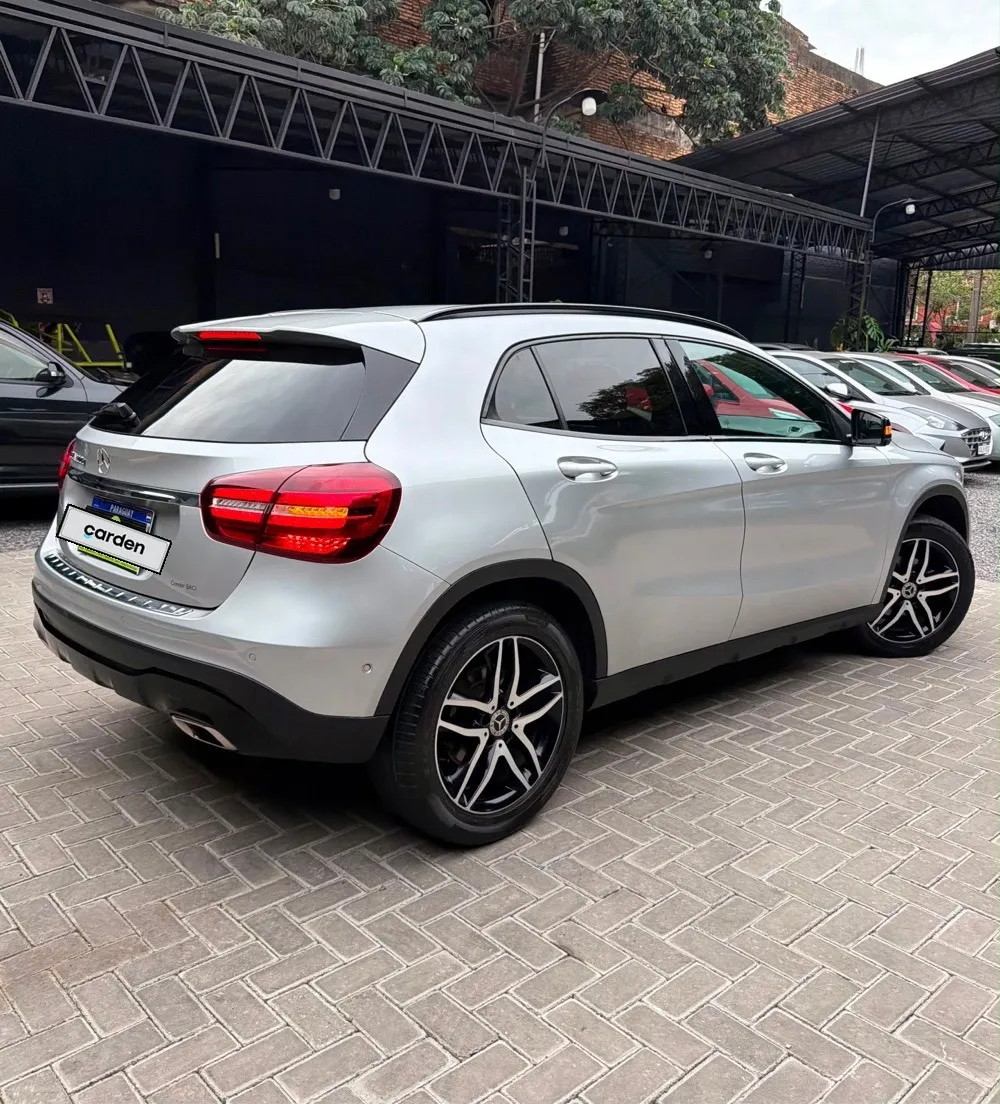 MERCEDES BENZ GLA200 2018, imagen 3