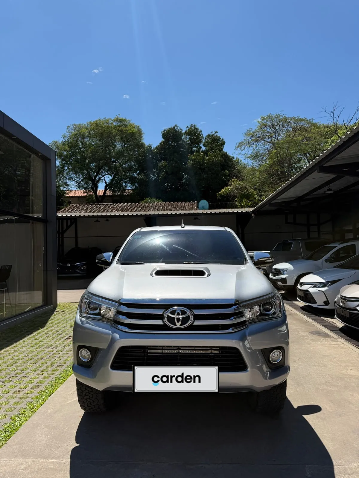 TOYOTA HILUX 2016
