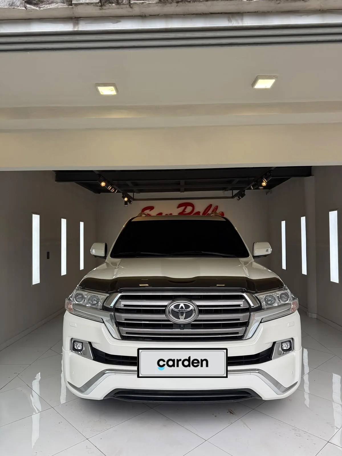 TOYOTA LAND CRUISER 2018
