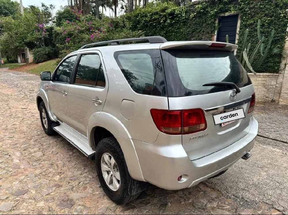 TOYOTA FORTUNER 2006, imagen 2