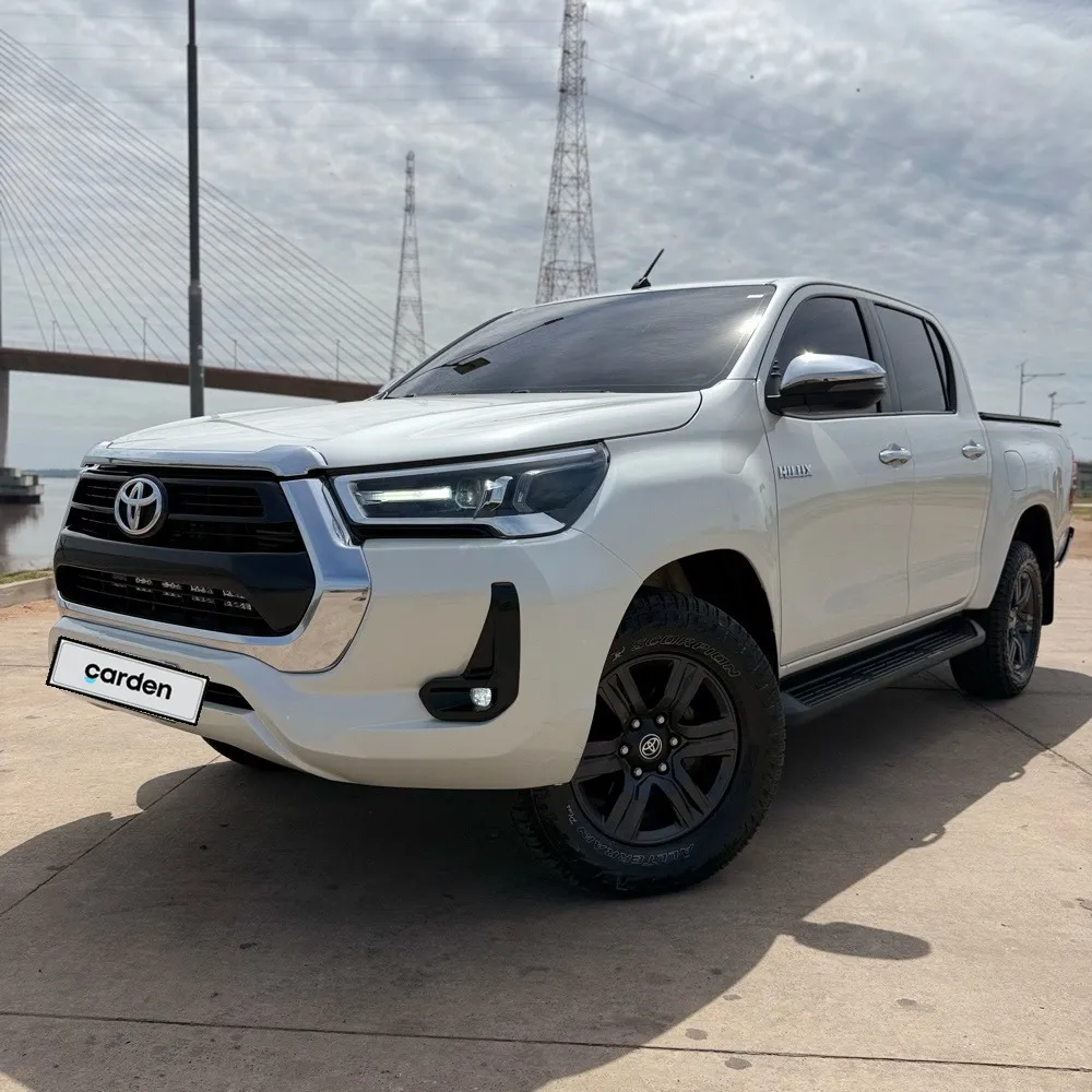TOYOTA HILUX 2021