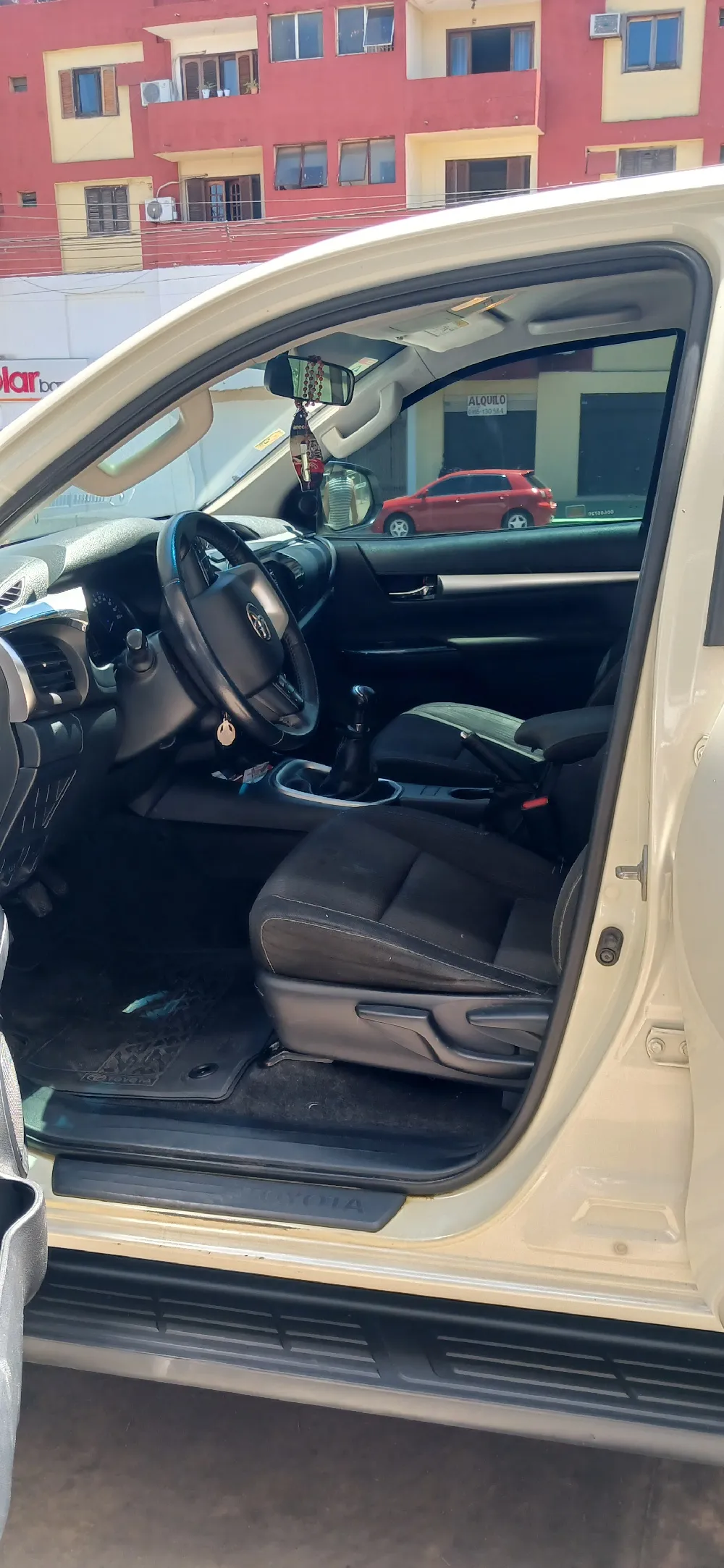 TOYOTA HILUX 2020, imagen 5