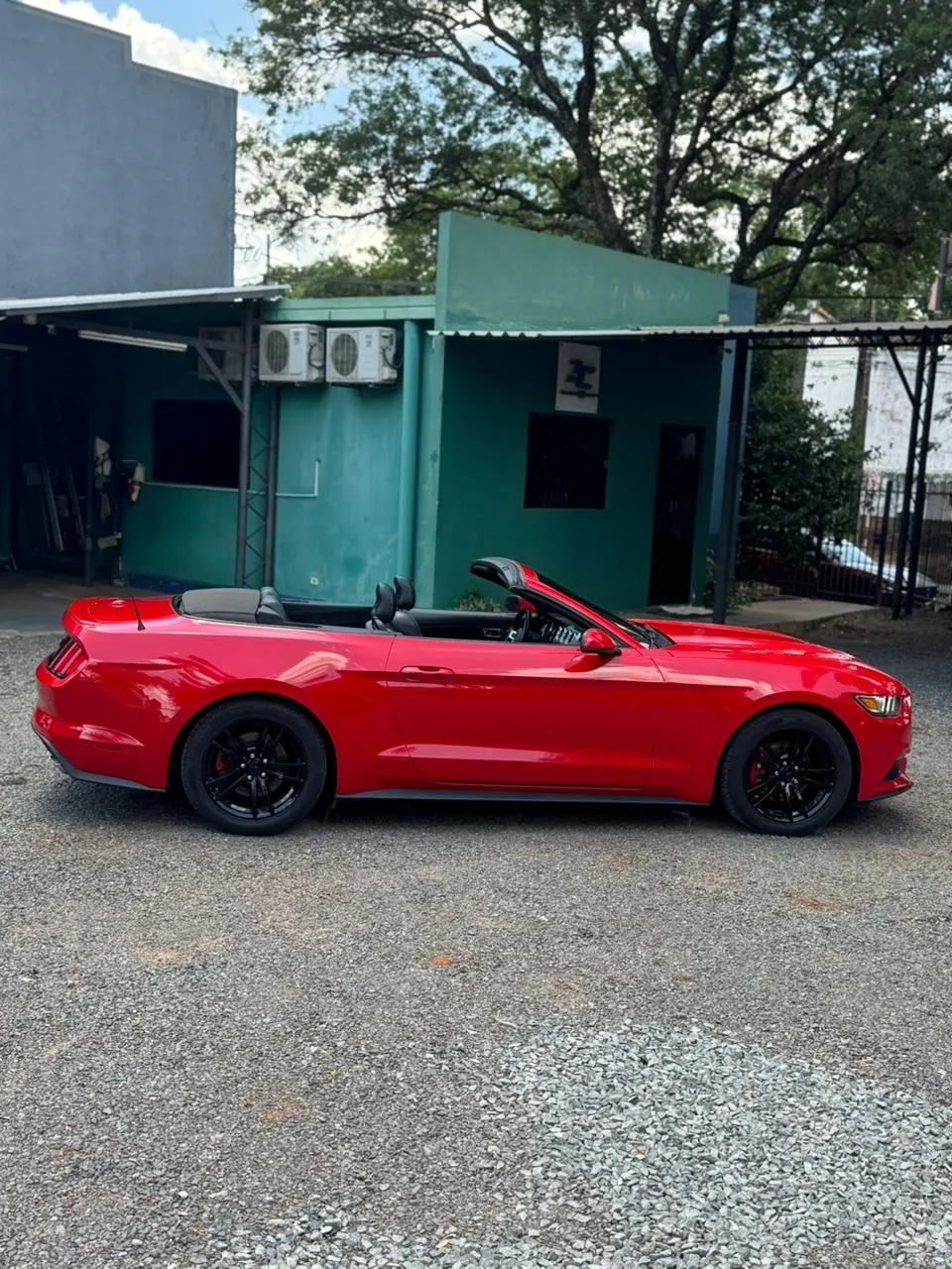 FORD MUSTANG 2015, imagen 2