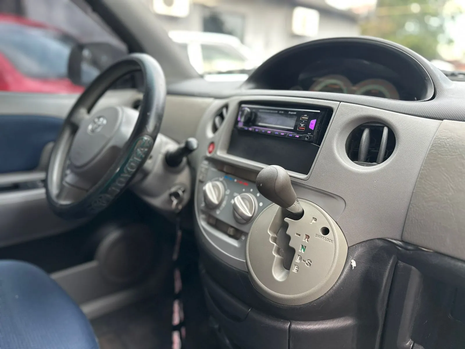 TOYOTA SIENTA 2006, imagen 6