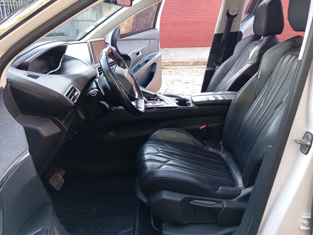 PEUGEOT 3008 2019, imagen 6