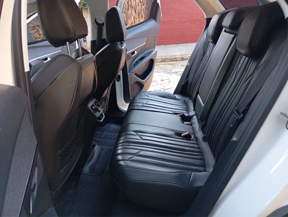 PEUGEOT 3008 2019, imagen 5
